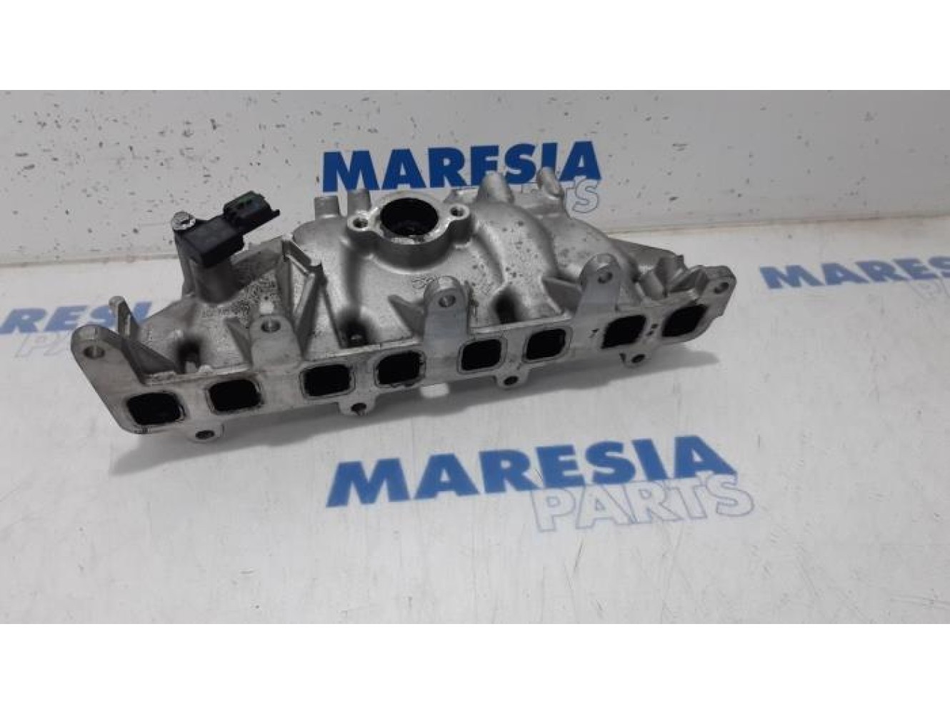 Renault - Master - Intake manifold