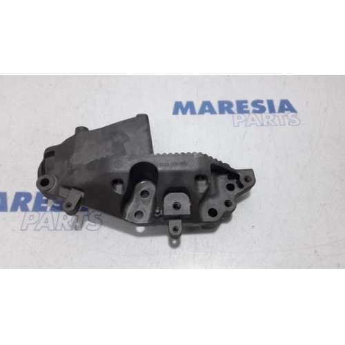Renault - Master - Support moteur