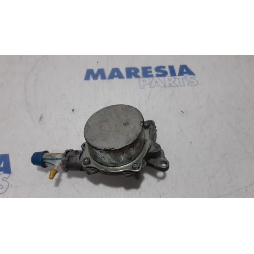 Renault - Master - Vacuum pump (diesel)