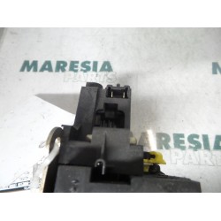 Renault - Megane Scenic - Rear door lock mechanism 4-door, left
