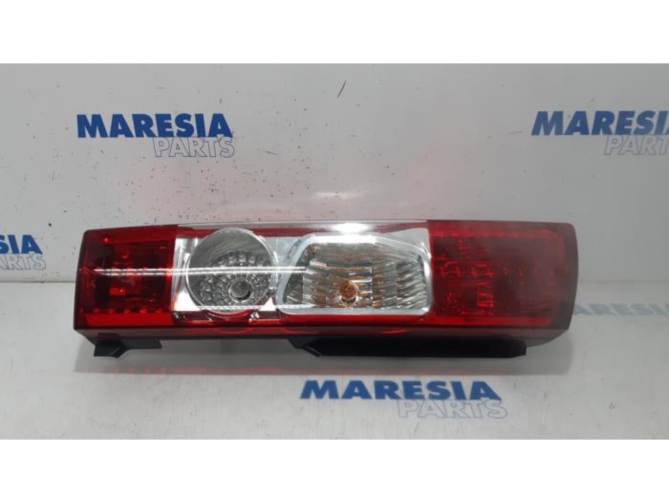 Fiat - Ducato - Achterlicht links
