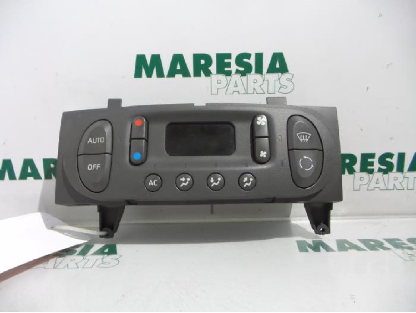Renault - Megane Scenic - Heater control panel
