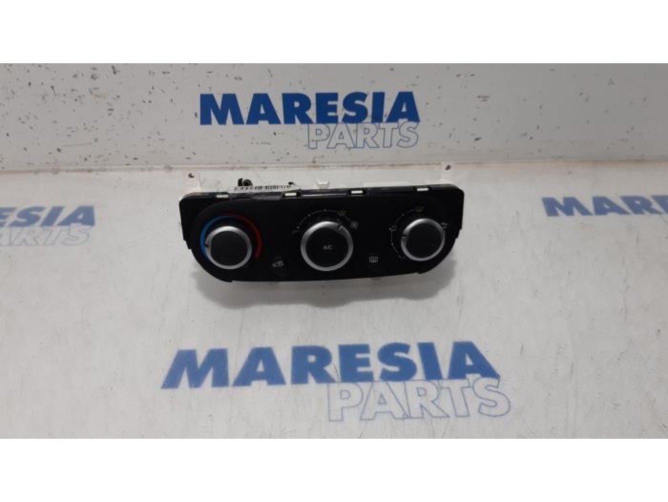Renault - Clio - Heater control panel