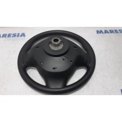 Renault - Clio - Steering wheel