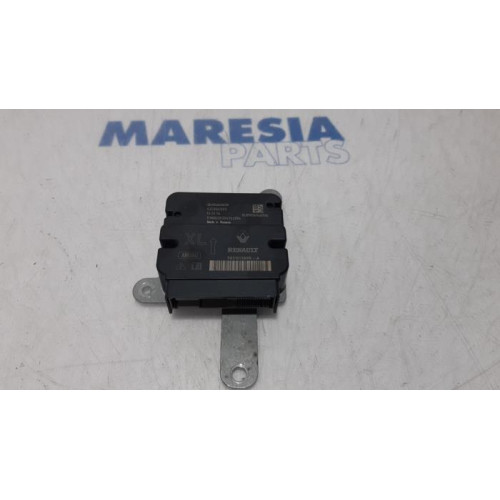 Renault - Clio - Airbag Module