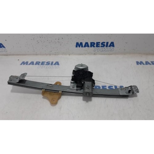 Renault - Clio - Window mechanism 4-door, front right