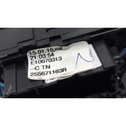 Renault - Clio - Wiper switch