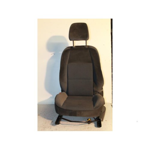 Peugeot - 207 - Stoel links