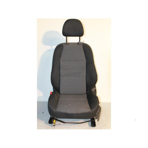 Peugeot - 207 - Seat, left