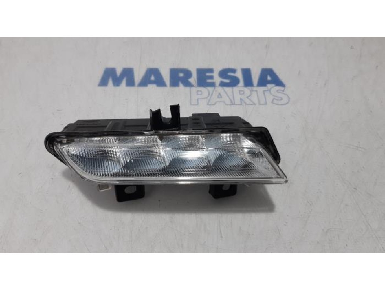 Renault - Clio - Daytime running light, right