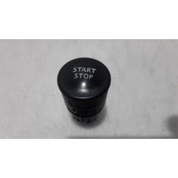 Renault - Clio - Start/stop switch