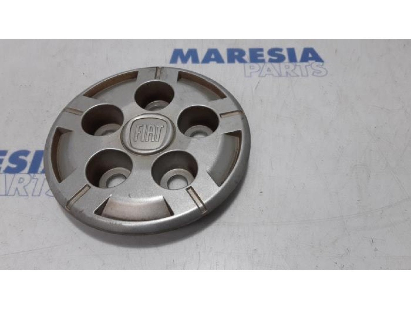 Fiat - Ducato - Wheel cover (spare)