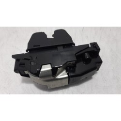Peugeot - 3008 - Tailgate lock mechanism