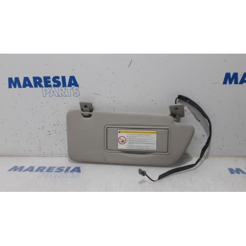 Peugeot - 3008 - Sun visor