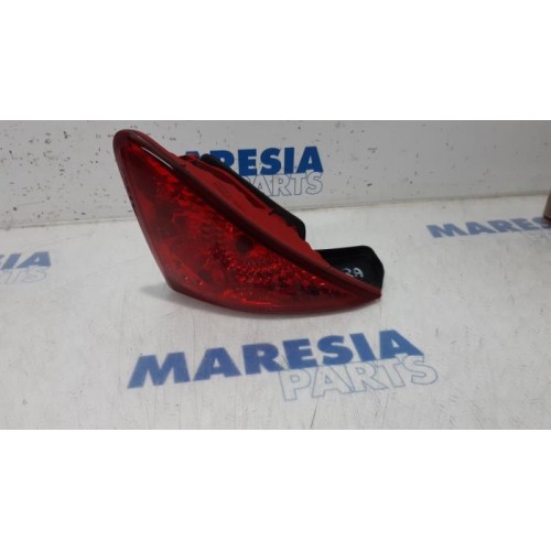 Peugeot - 3008 - Taillight, right