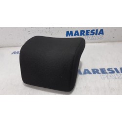 Peugeot - 3008 - Headrest