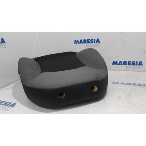 Citroen - C3 - Sitz Verkleidung links