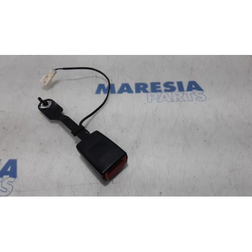 Citroen - C3 - Front seatbelt buckle, left