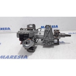 Renault - Clio - Steering column housing