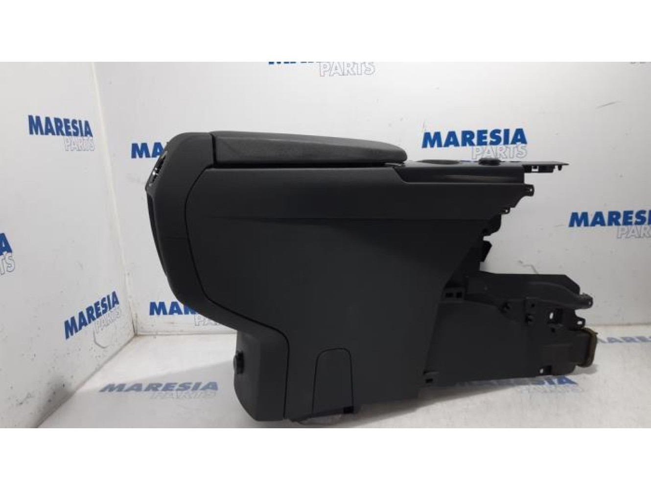 Peugeot - 3008 - Middle console