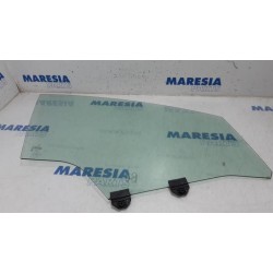 Peugeot - 3008 - Door window 4-door, front right