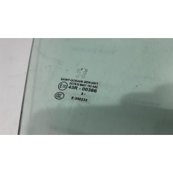 Peugeot - 3008 - Door window 4-door, front right