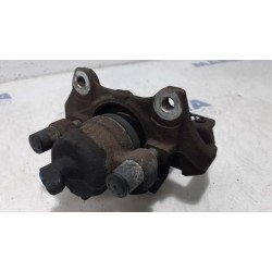 Renault - Clio - Front brake calliper, right