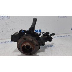 Renault - Clio - Knuckle, front right