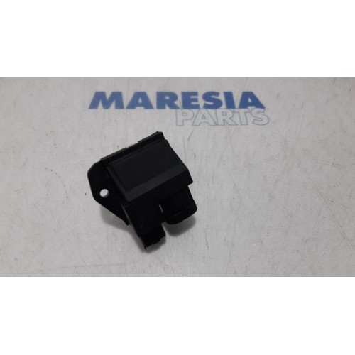 Citroen - C3 - Cooling fan resistor