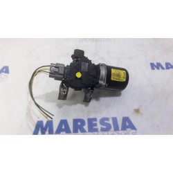 Renault - Clio - Front wiper motor