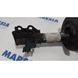 Peugeot - 508 - Front shock absorber rod, right
