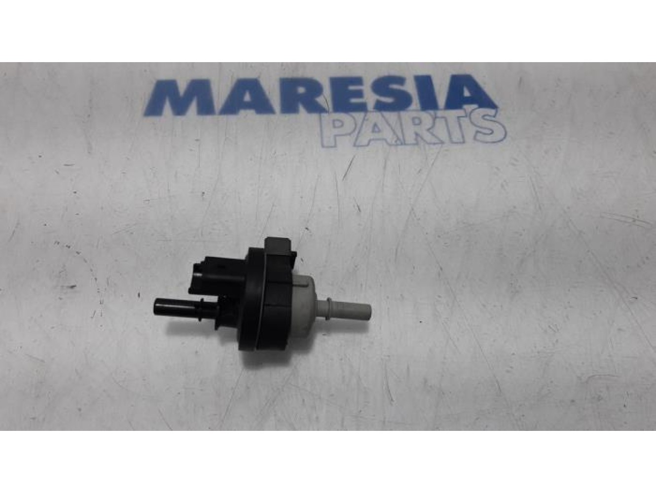 Renault - Espace - Vacuum valve