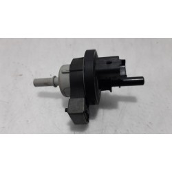 Renault - Espace - Vacuum valve