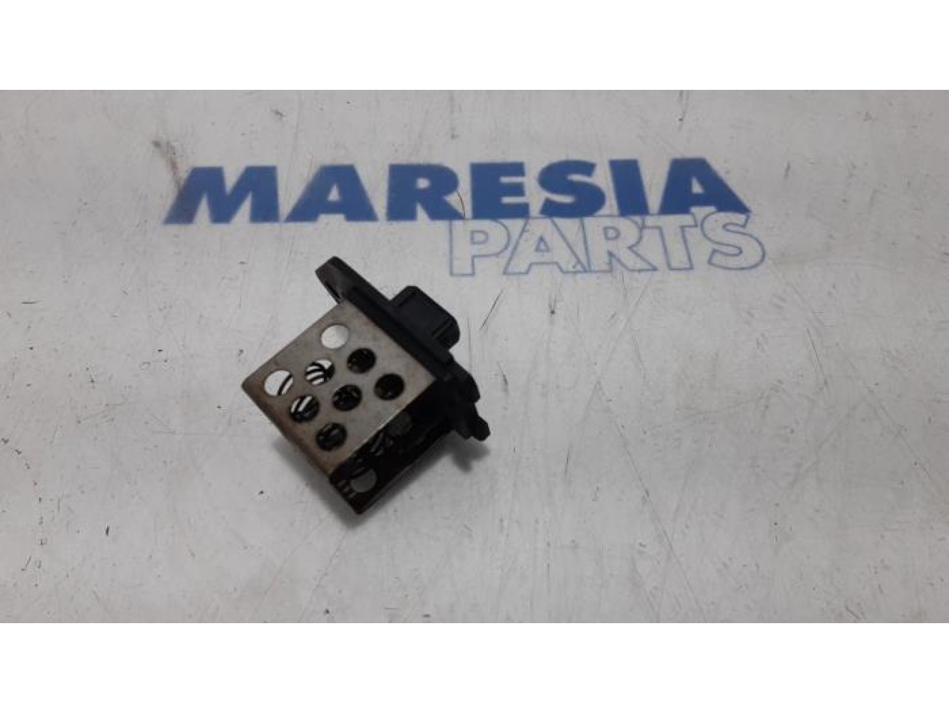 Peugeot - 307 - Cooling fan resistor
