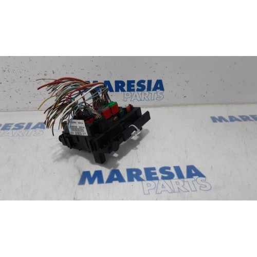 Peugeot - 307 - Fuse box