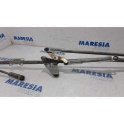 Peugeot - 307 - Wiper mechanism