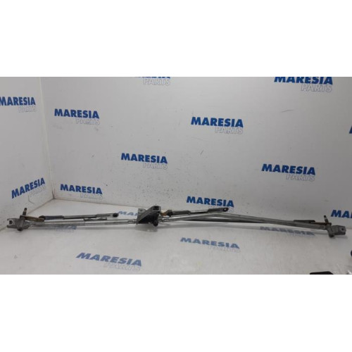 Peugeot - 307 - Wiper mechanism