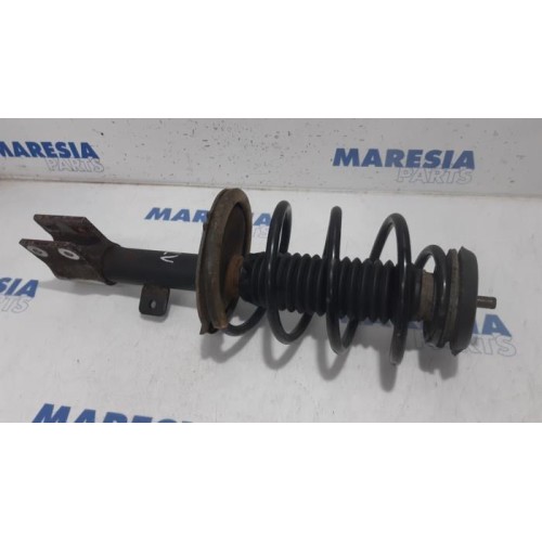 Peugeot - 307 - Front shock absorber rod, left