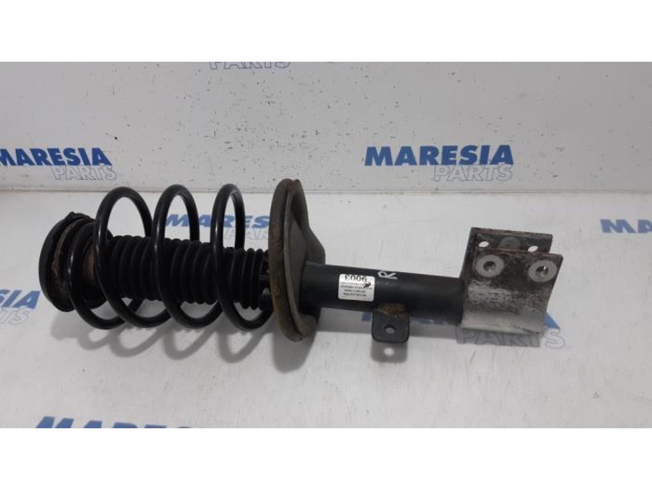Peugeot - 307 - Front shock absorber rod, right
