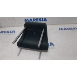 Peugeot - 307 - Headrest