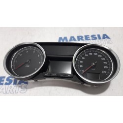 Peugeot - 508 - Instrumentenbrett