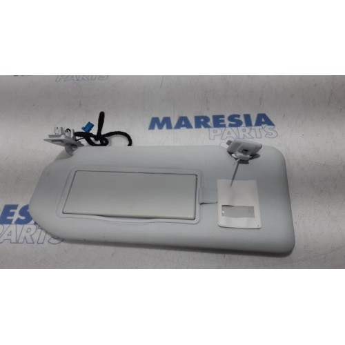 Peugeot - 508 - Sun visor