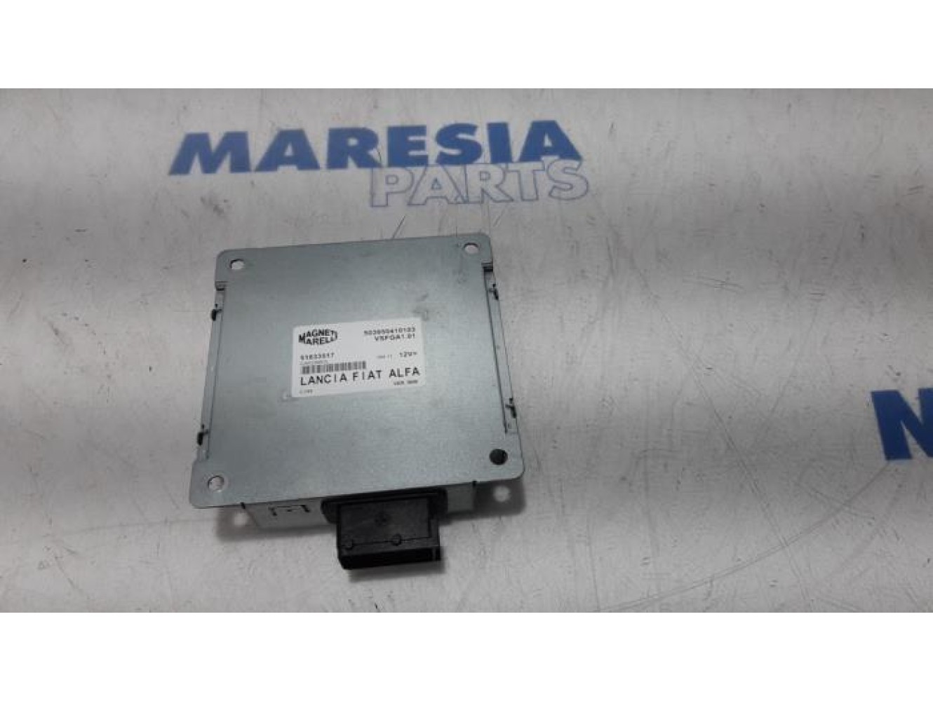 Fiat - 500 - Radio module