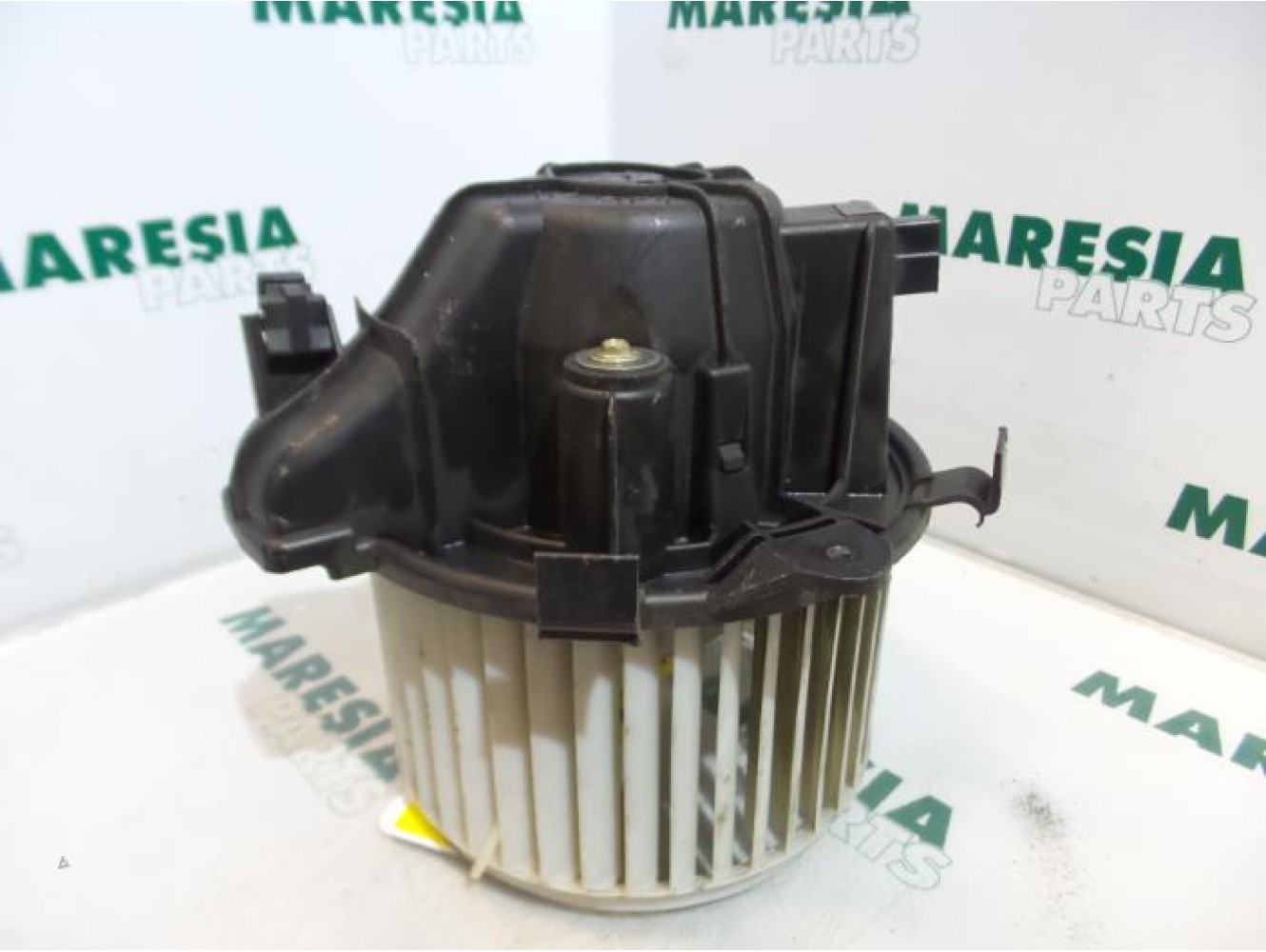 Fiat - Stilo - Heating and ventilation fan motor