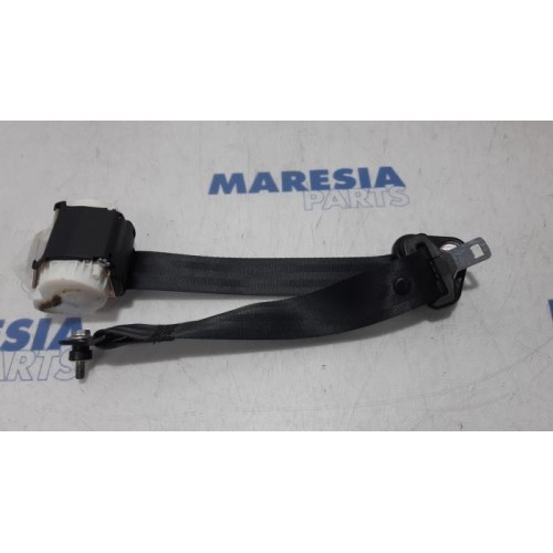 Fiat - 500 - Sicherheitsgurt links hinten