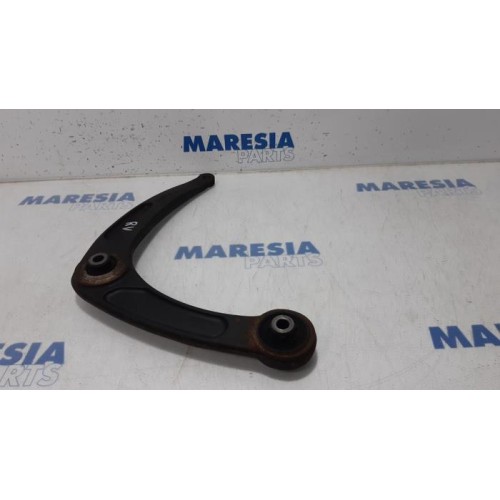 Peugeot - 307 - Front lower wishbone, right