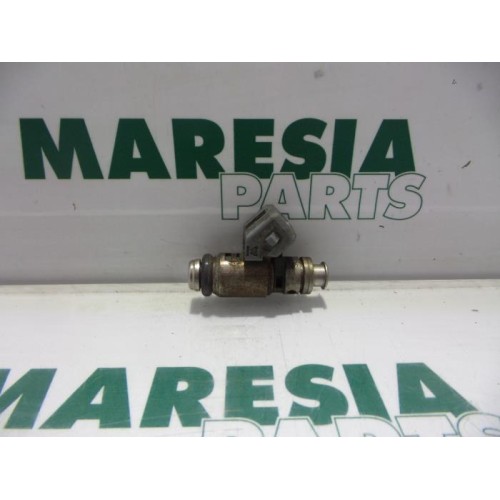 Renault - Megane Scenic - Injector (petrol injection)