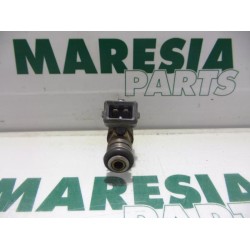 Renault - Laguna - Injector (benzine injectie)