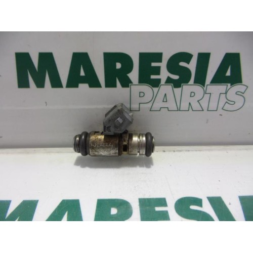 Renault - Laguna - Injector (benzine injectie)