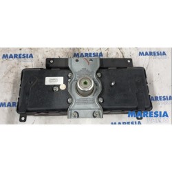 Renault - Megane - Right airbag (dashboard)